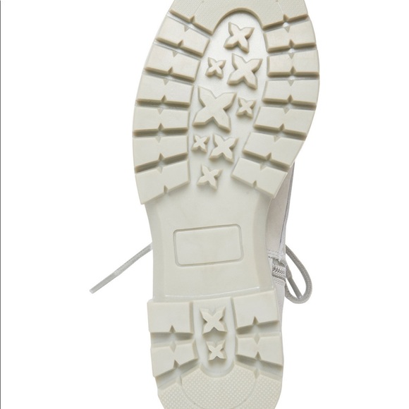 Jamisyn Lace-Up - Picture 5 of 5